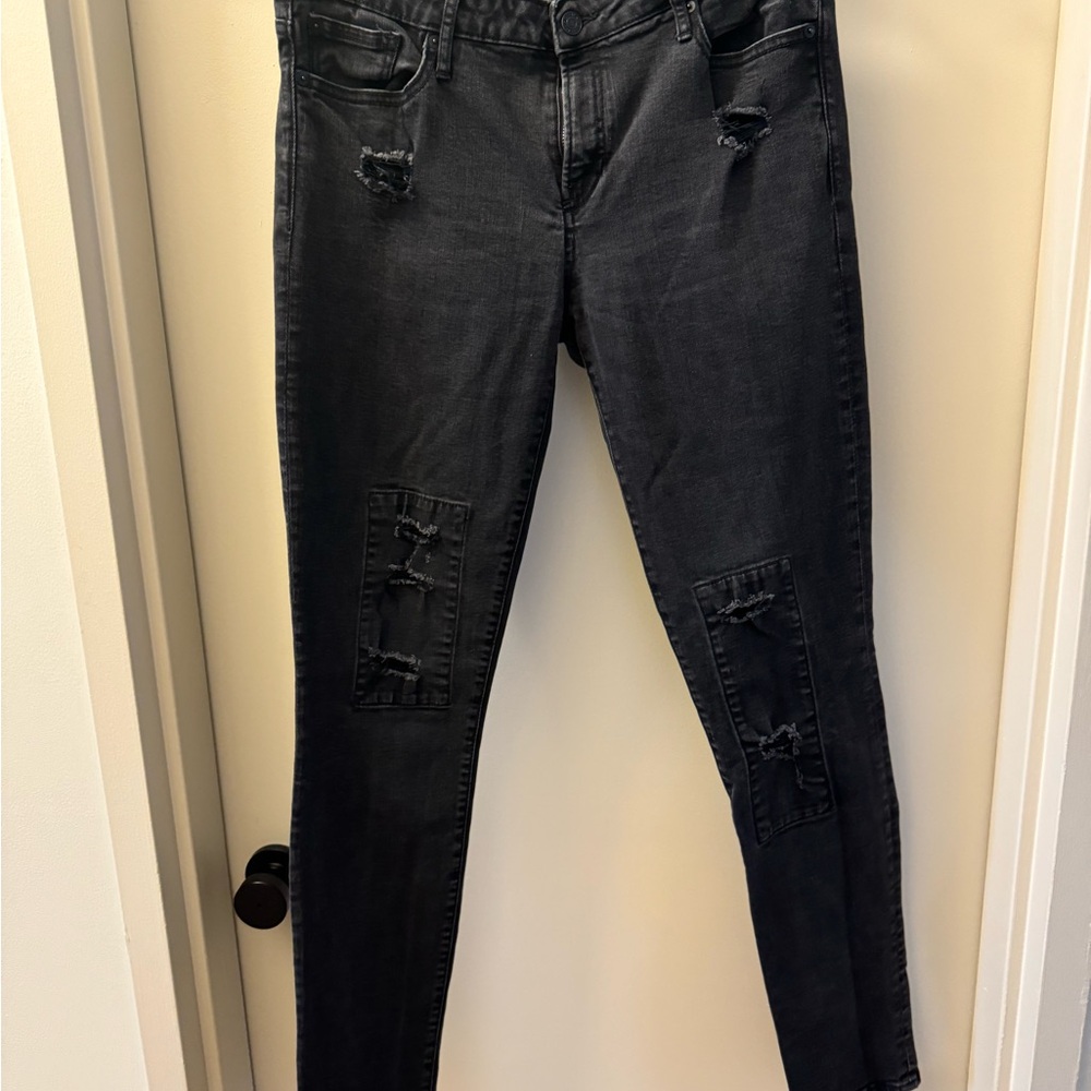 Gap Distressed Jeans in Black